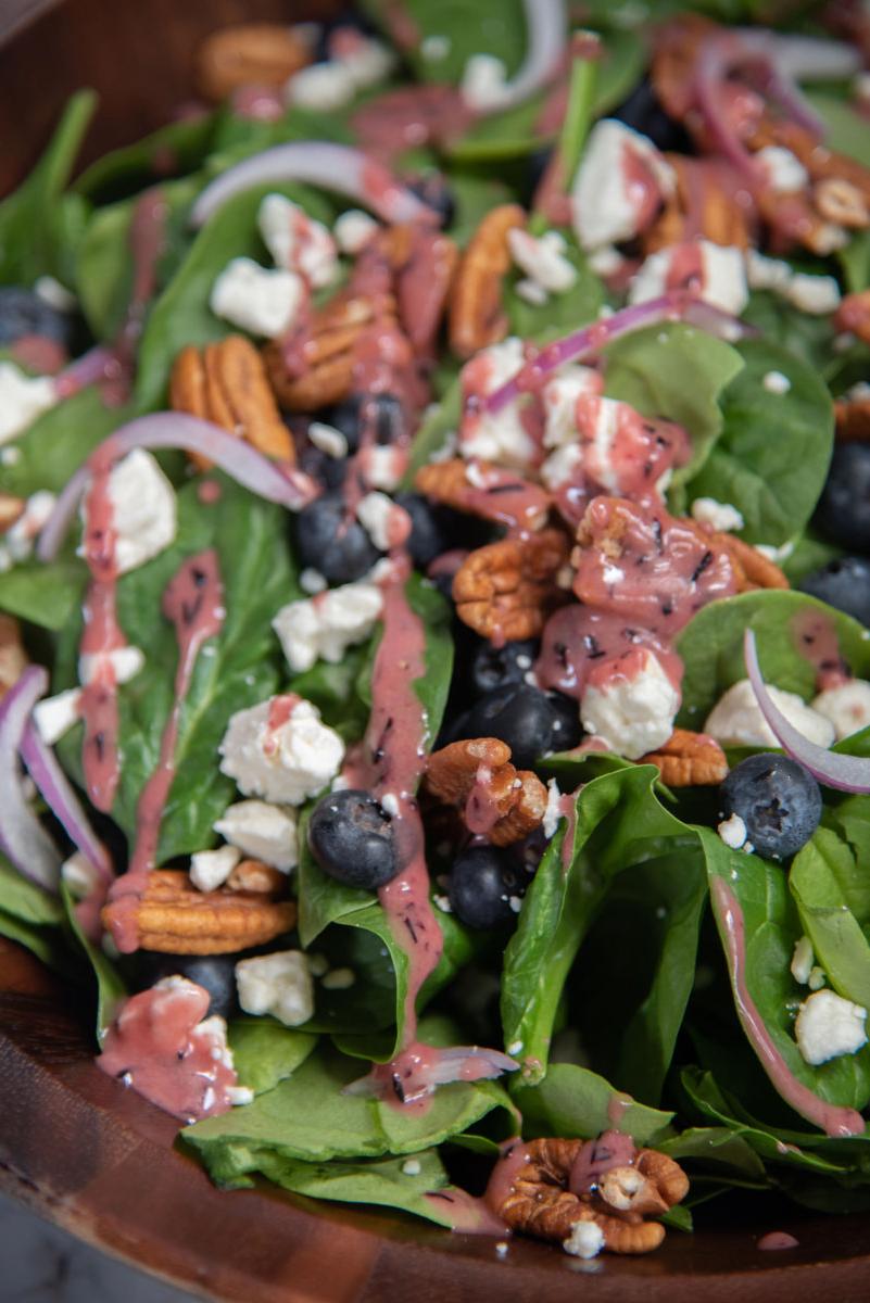 Spinach Salad with Blueberry Vinaigrette